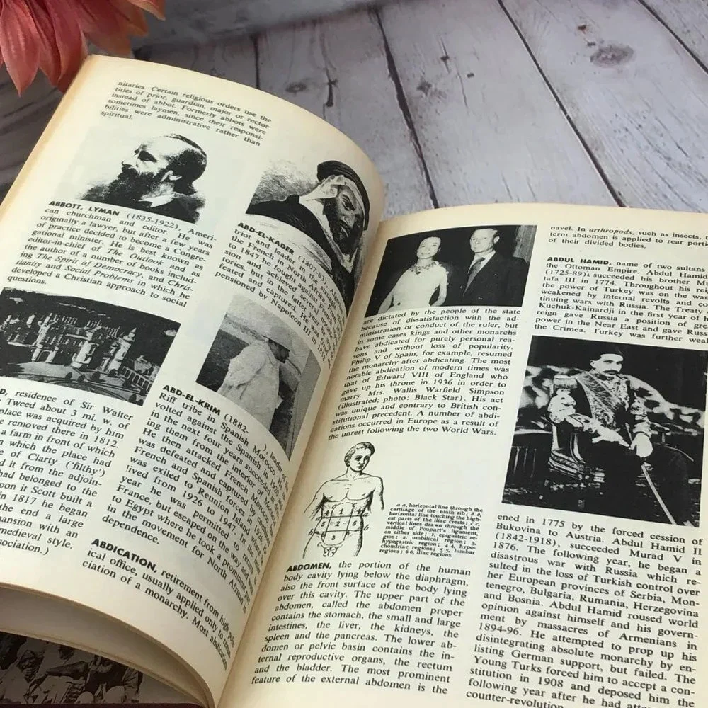 vintage pictorial encyclopedia of the world volume 1 1955